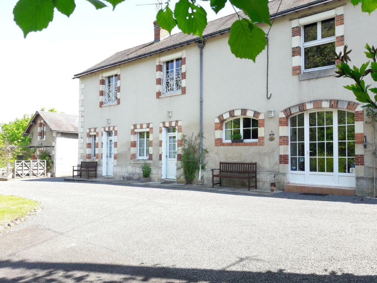 Chambres D'Hotes Le Clos De La Touche Cheille Exterior photo